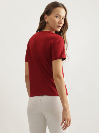 Elle Women Red Solid Round Neck Short Sleeves Tshirt
