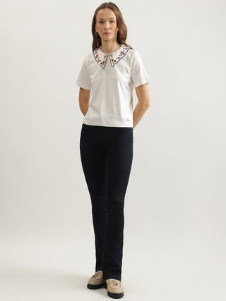 Elle Women Off White Solid Peter Pan Collar Short Sleeves Tshirt