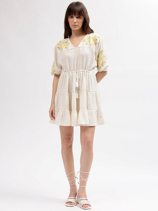 Elle Women Cream V Neck Dress