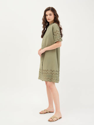 Elle Women Green Solid Collar Dress