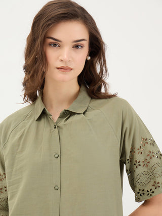 Elle Women Green Solid Collar Dress