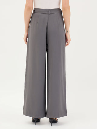 Elle Women Grey Flared Fit Solid Trouser