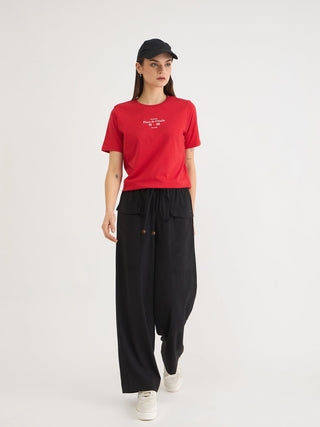Elle Women Black Relaxed Fit Solid Cargo Trouser