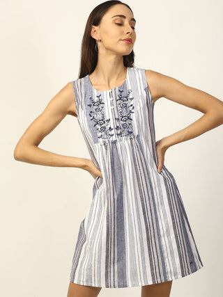 Elle Women Multi Printed Round Neck Dress